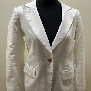 Linen blazer for any occasion